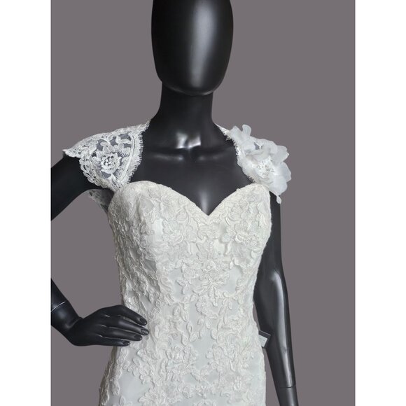 NWOT Ivory Full Lace Fit/Flare Wedding Gown - Mori Lee - Picture 4 of 13